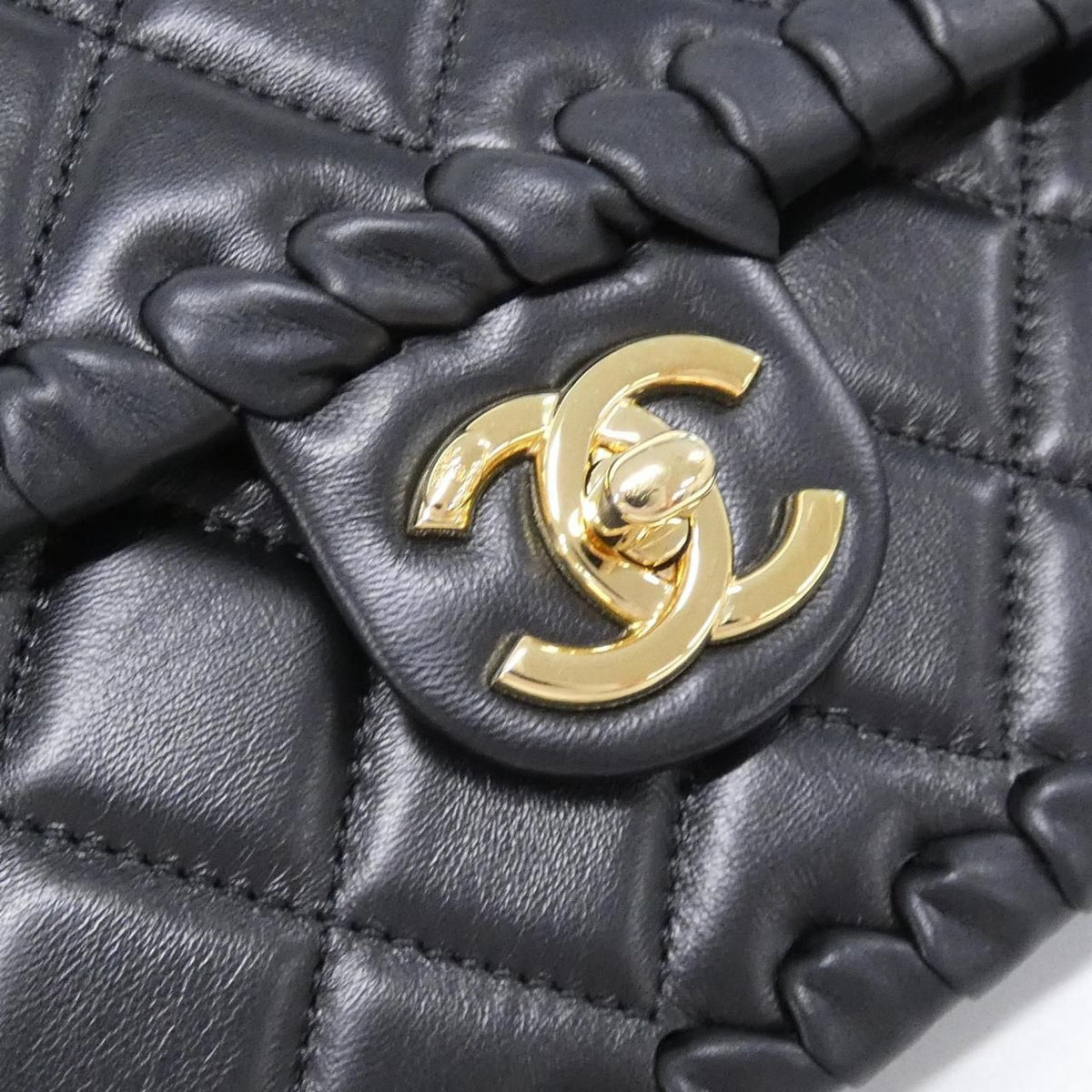 Chanel Lambskin Calfskin Shoulder Bag