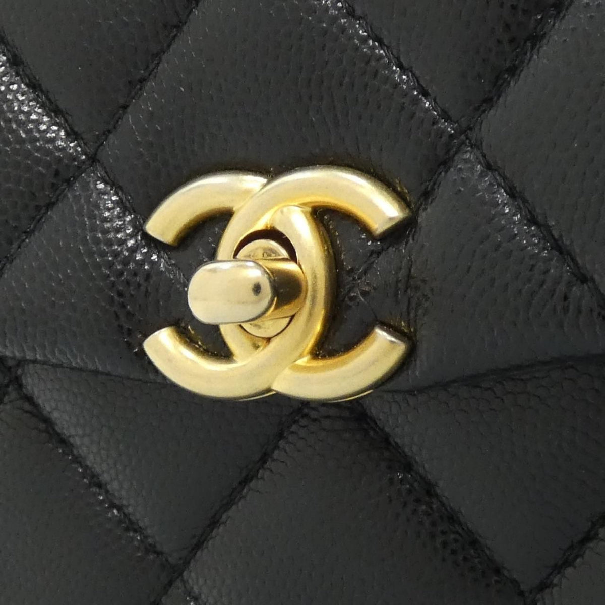 Chanel Caviar Skin Shoulder Bag