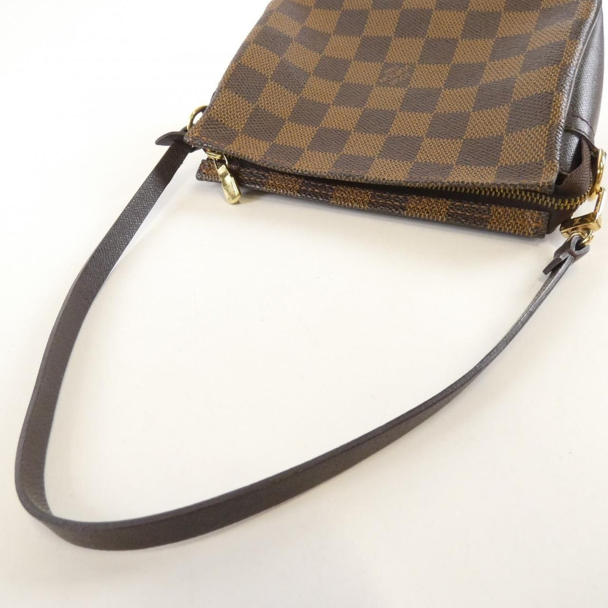 Louis Vuitton Damier Makeup Pouch