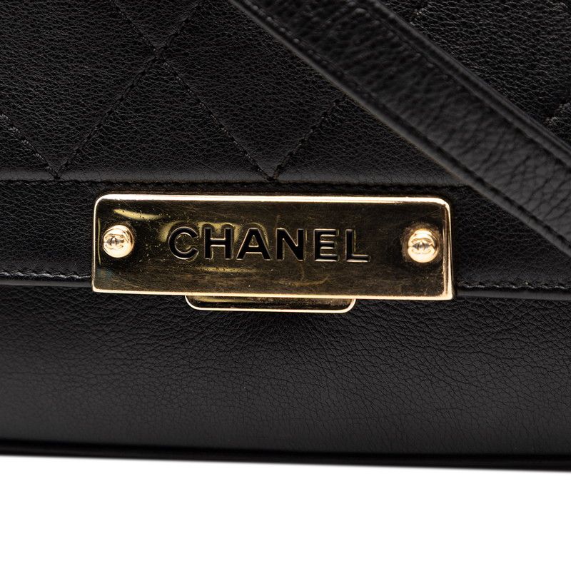 Chanel Click Label Matelasse Leather Shoulder Bag