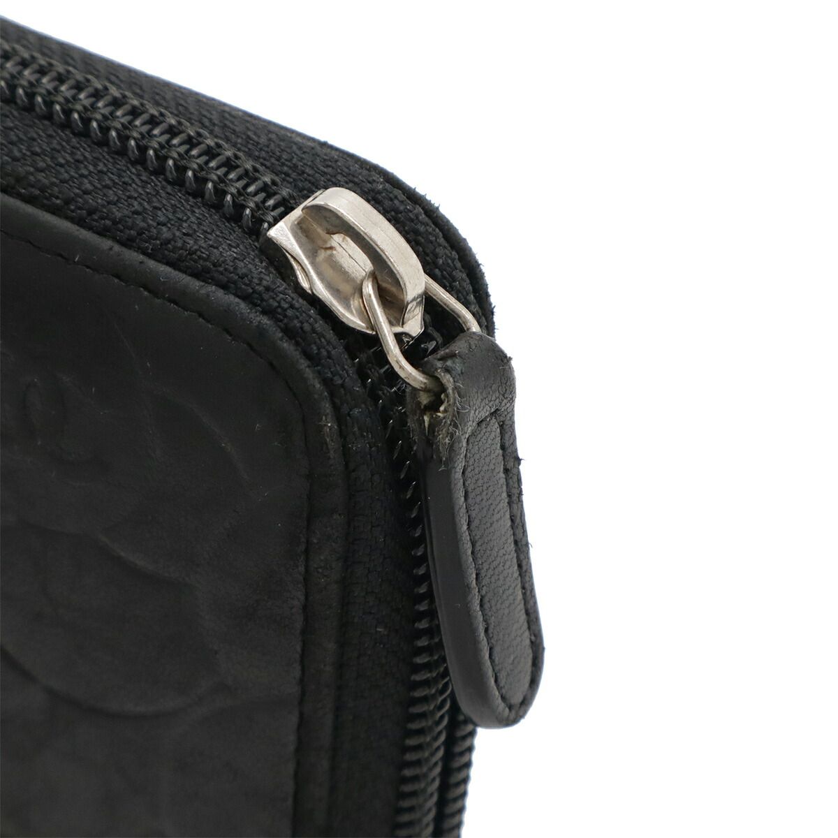 Chanel Camellia Leather Long Zip Wallet