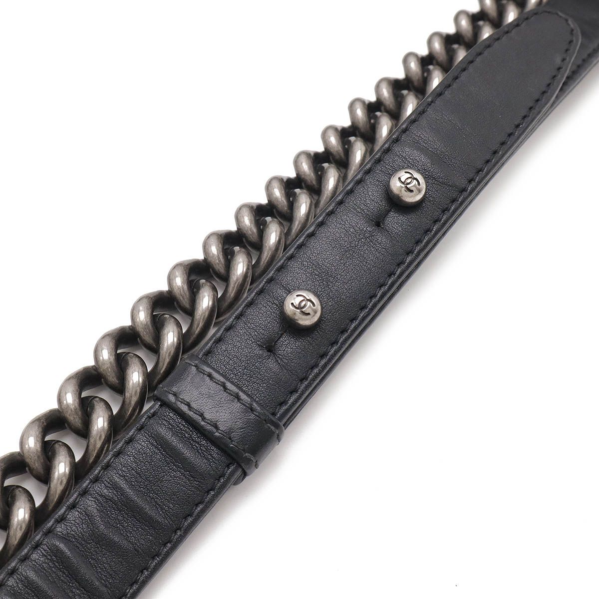 Chanel Boy Chanel Leather Shoulder Bag