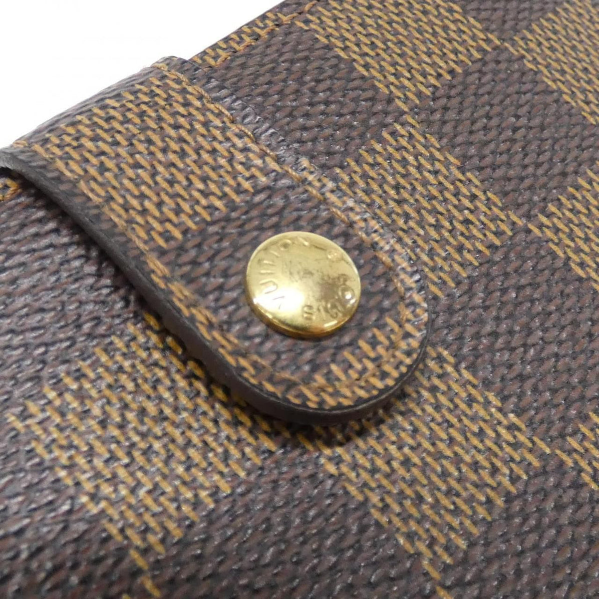 Louis Vuitton Damier Wallet