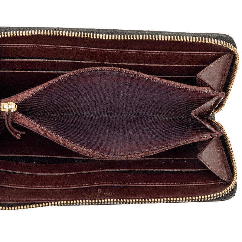 Chanel Matelasse Caviar Long Zipped Wallet