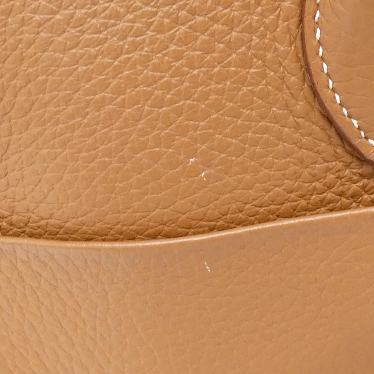 Hermes Lindy26 Taurillon Clemence Shoulder Bag