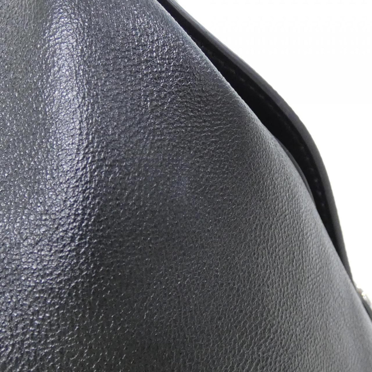 Louis Vuitton Carryall Vibe Calf Tote bag
