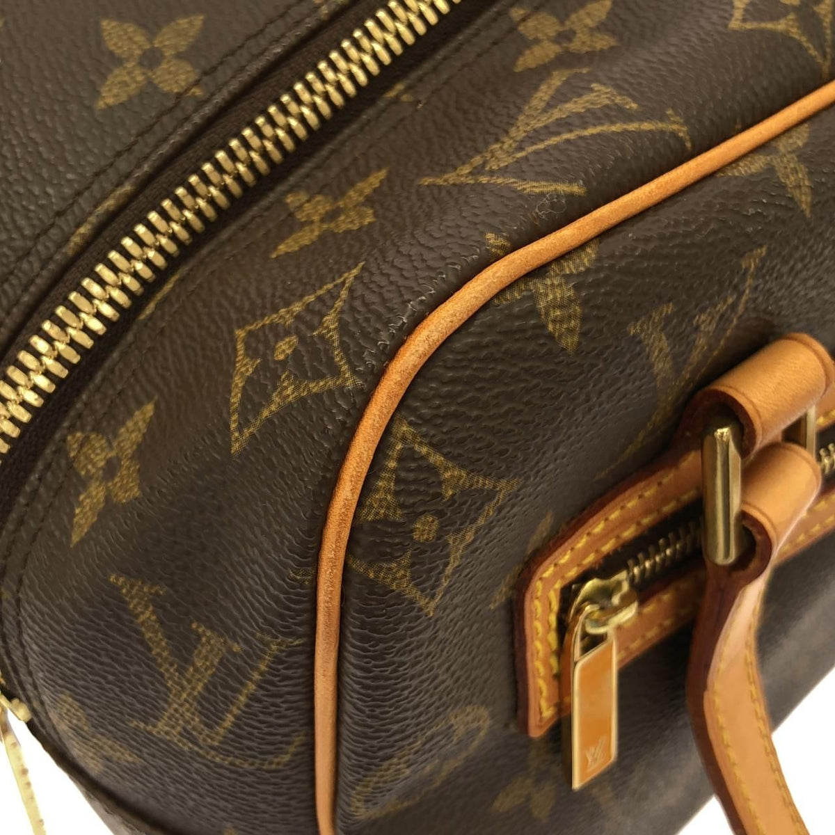 Louis Vuitton Cite Monogram Shoulder Bag