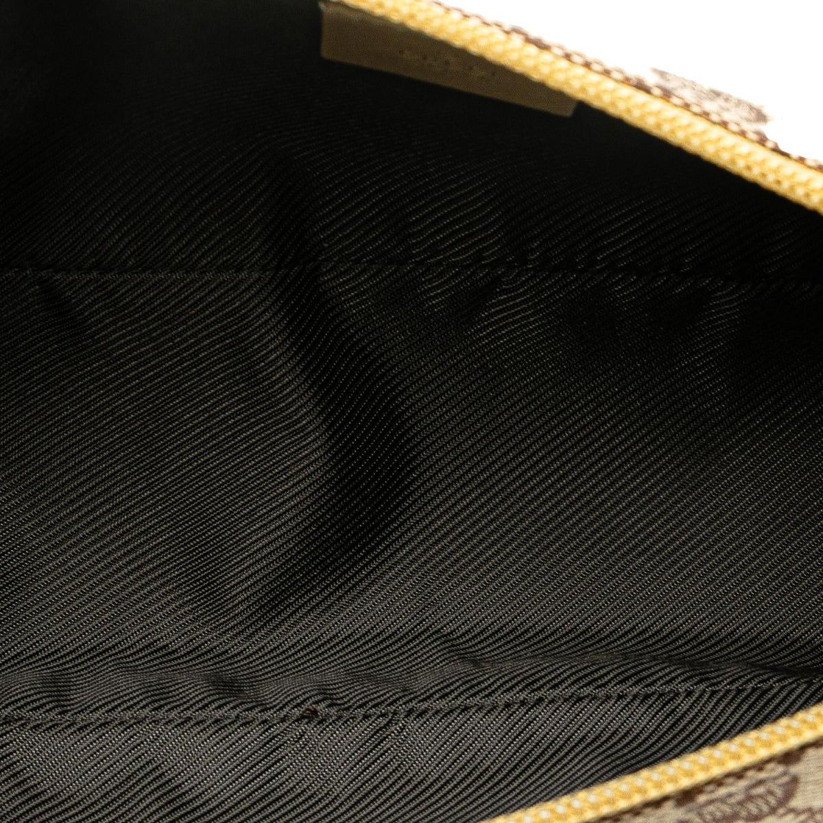 Gucci GG Canvas Boat (SHG-dm3Oib)