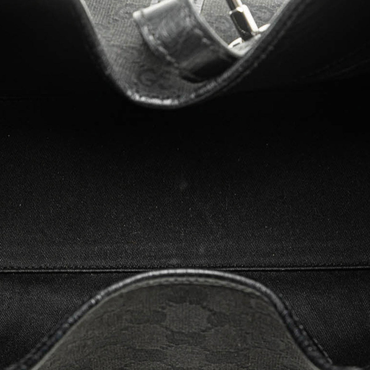 Gucci GG Canvas Jackie Bardot (SHG-Xl6IZj)