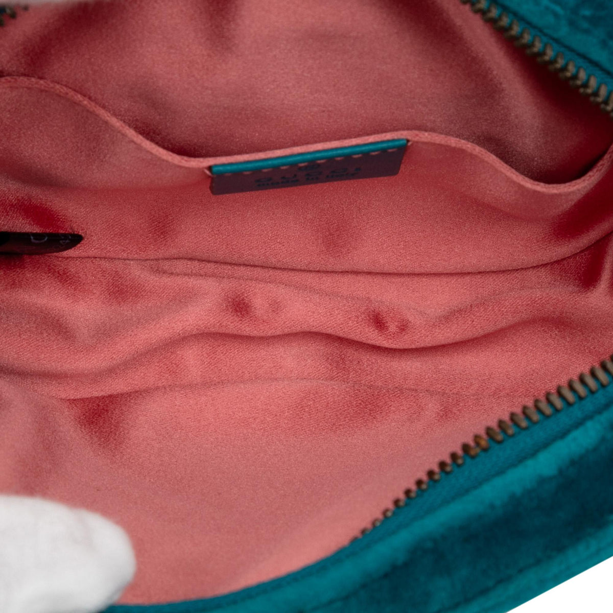 Gucci GG Marmont Velvet Matelasse Belt Bag