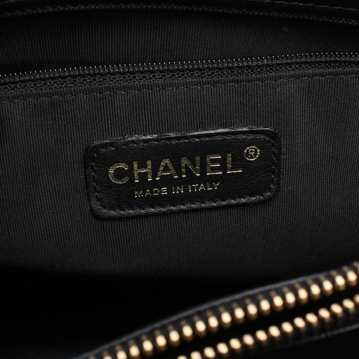 CHANEL Black Matelasse Grand Shopping GST Grained Calfskin leather 2101220084363