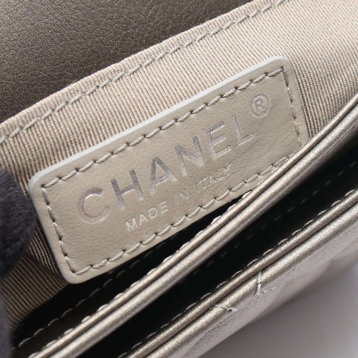 CHANEL Gray Matelasse Round Flap Small Metallic Lambskin (sheep leather) 2104102529426