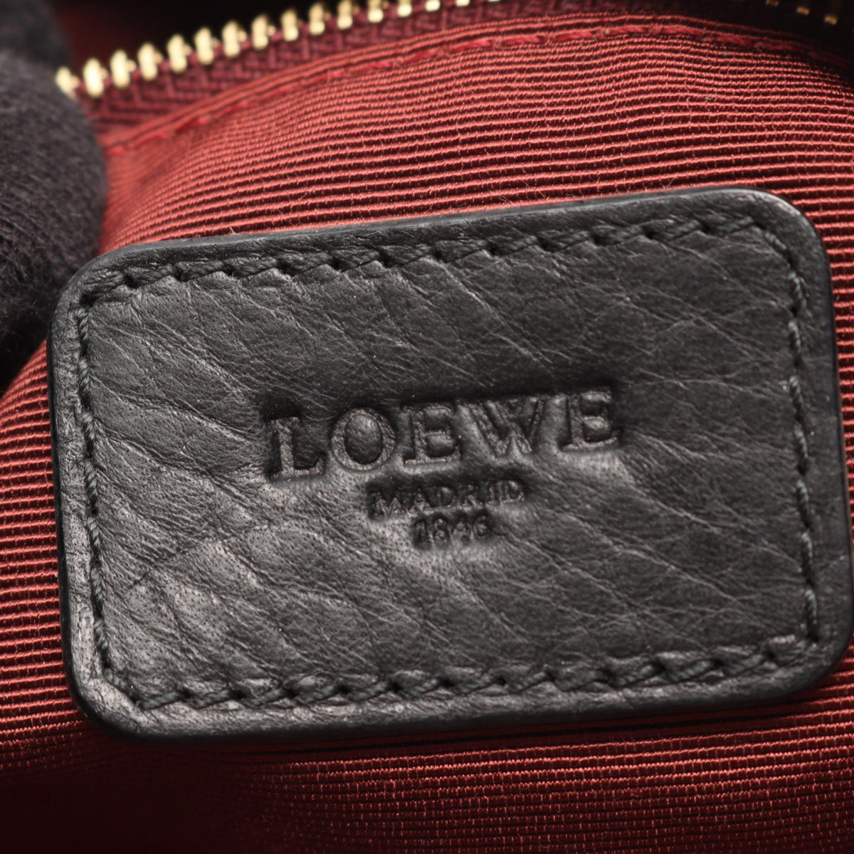 LOEWE Heritage Shoulder Bag Black leather 2101220031046