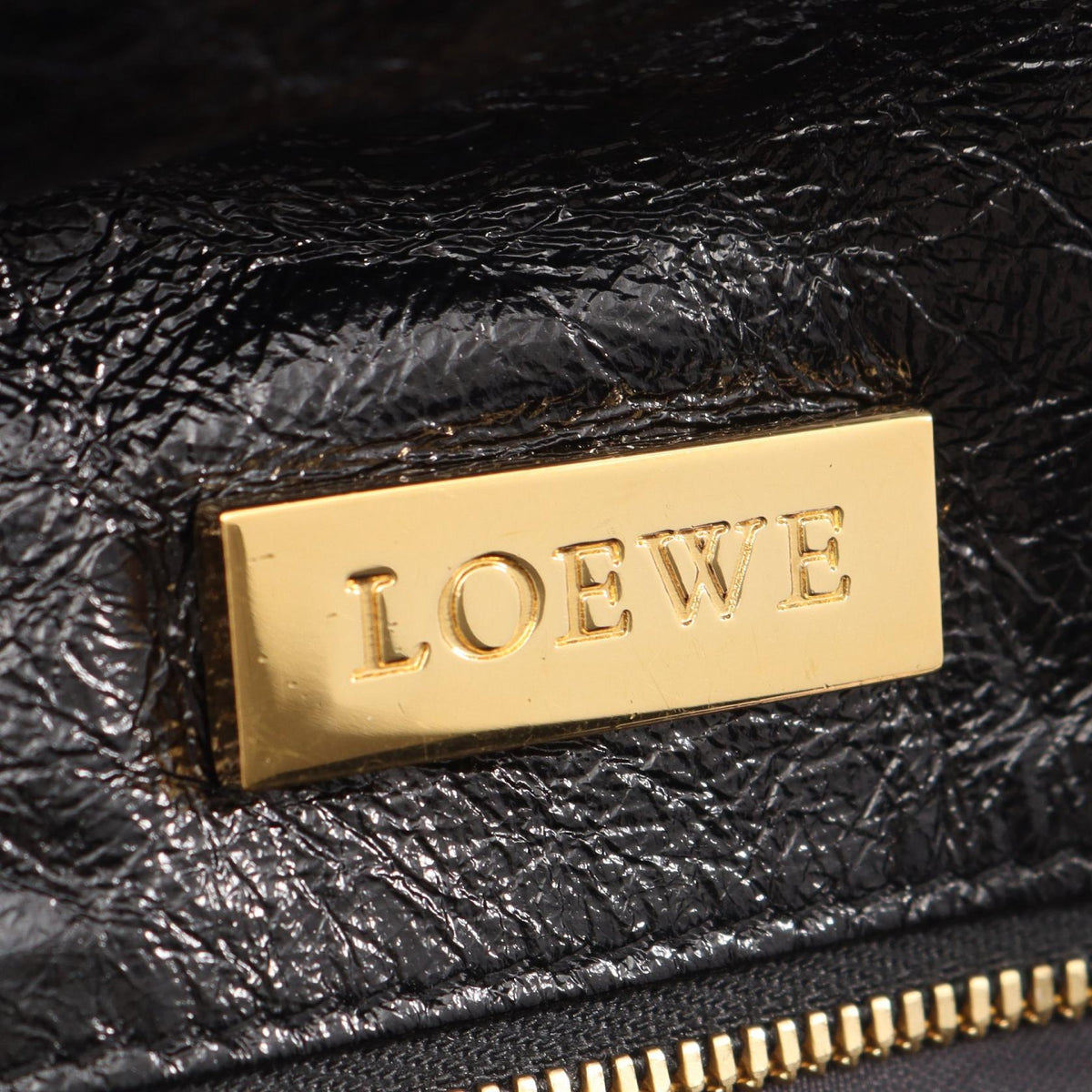LOEWE Twisted knot business bag clutch bag Black leather 2101220016685