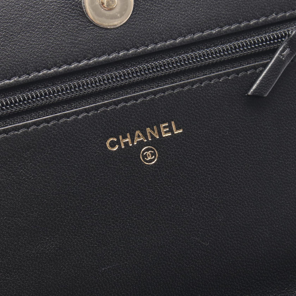 CHANEL Black Matelasse Icon Charm Lambskin (sheep leather) 2106800631593