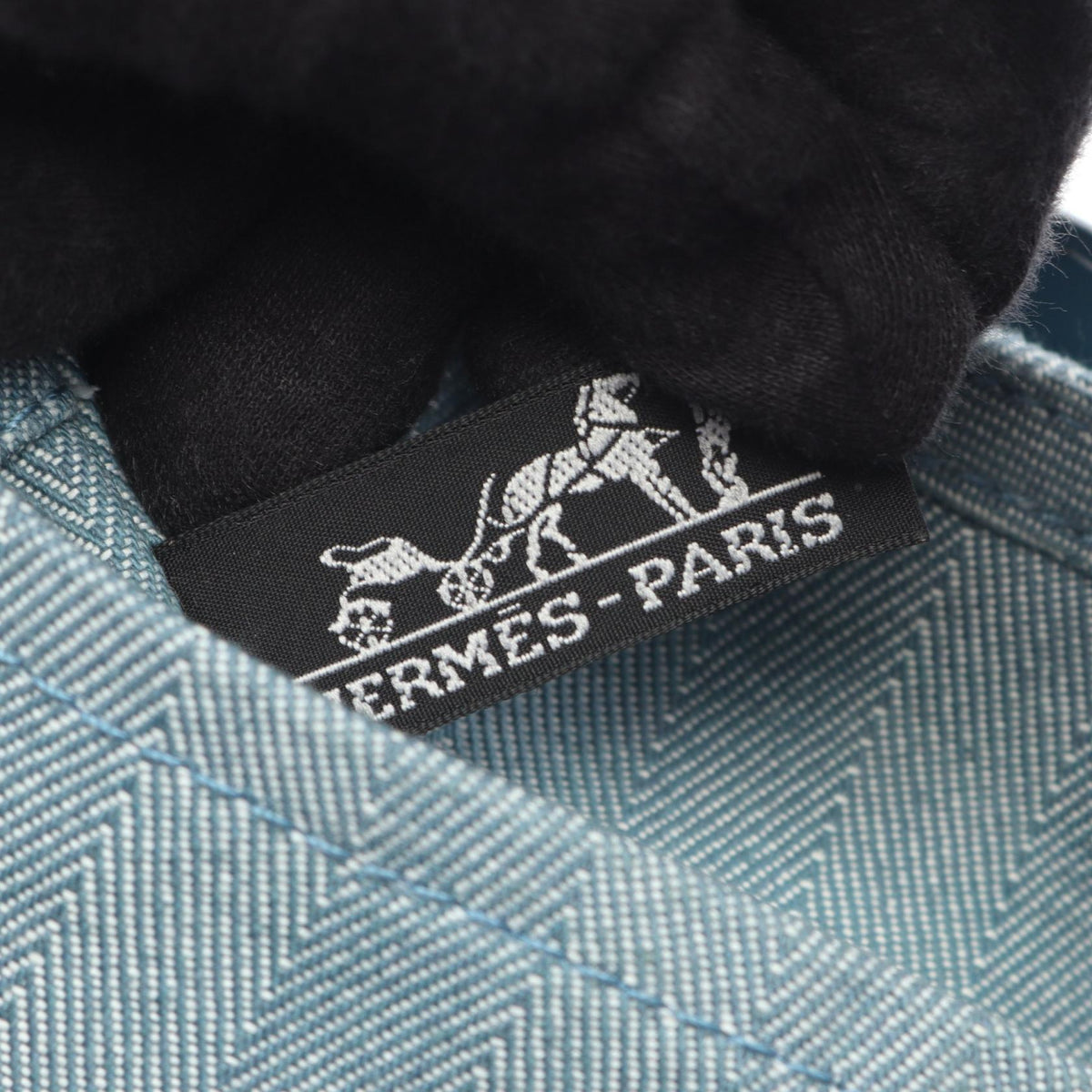 HERMES Valparaiso PM Blue Jean HandbagBlue jean Blue jean Blue Toile Chevrons canvas leather Vaux Swift leather 2101219888408