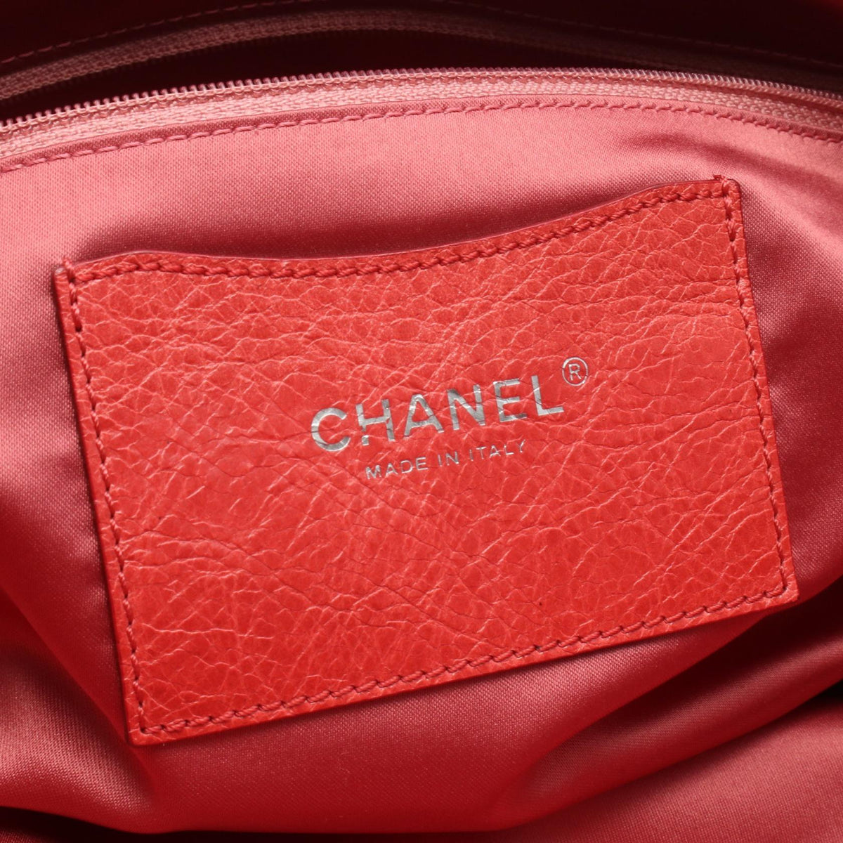 CHANEL Red On the load leather 2101220098926