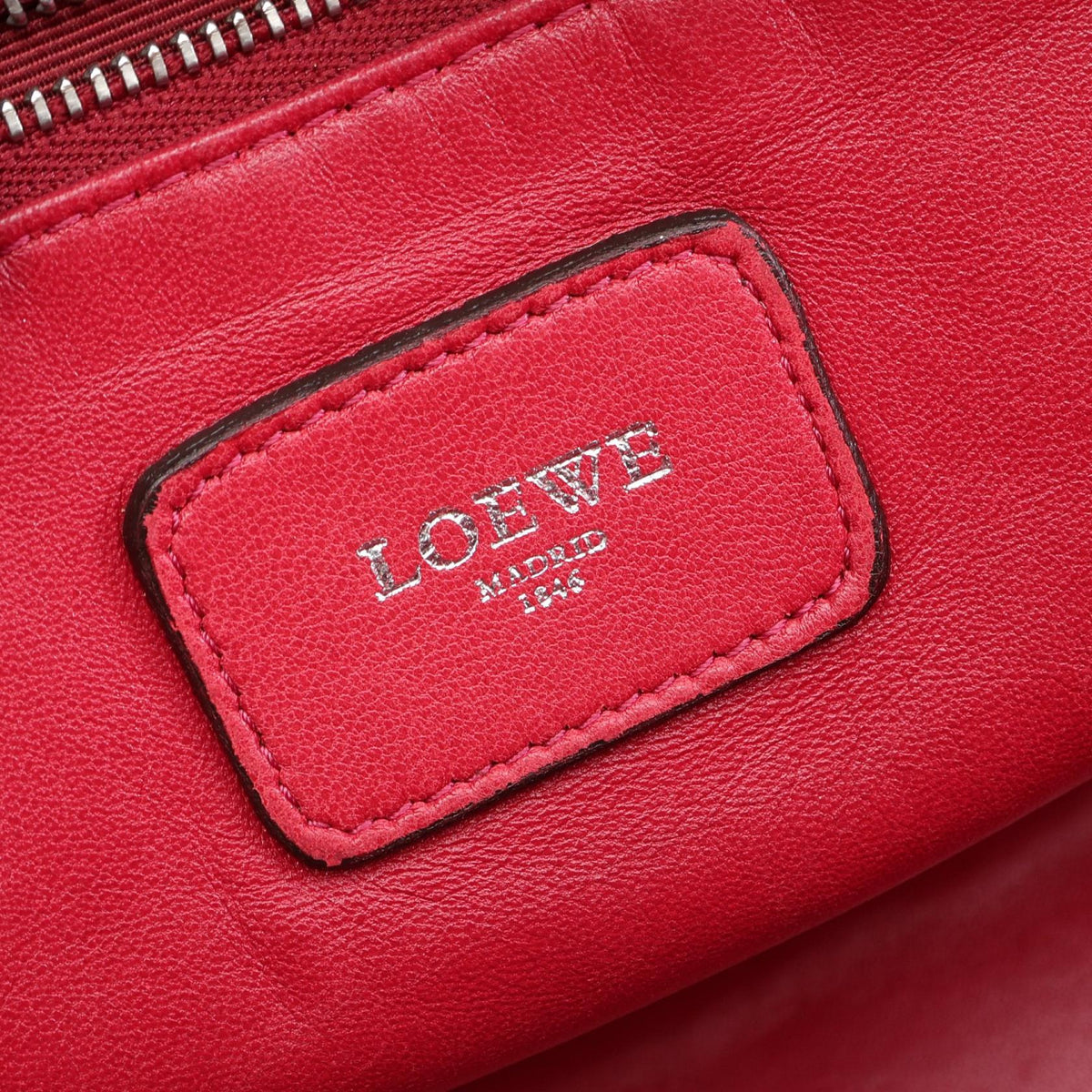 LOEWE Amazona 36 Handbag Red leather 2101220102517