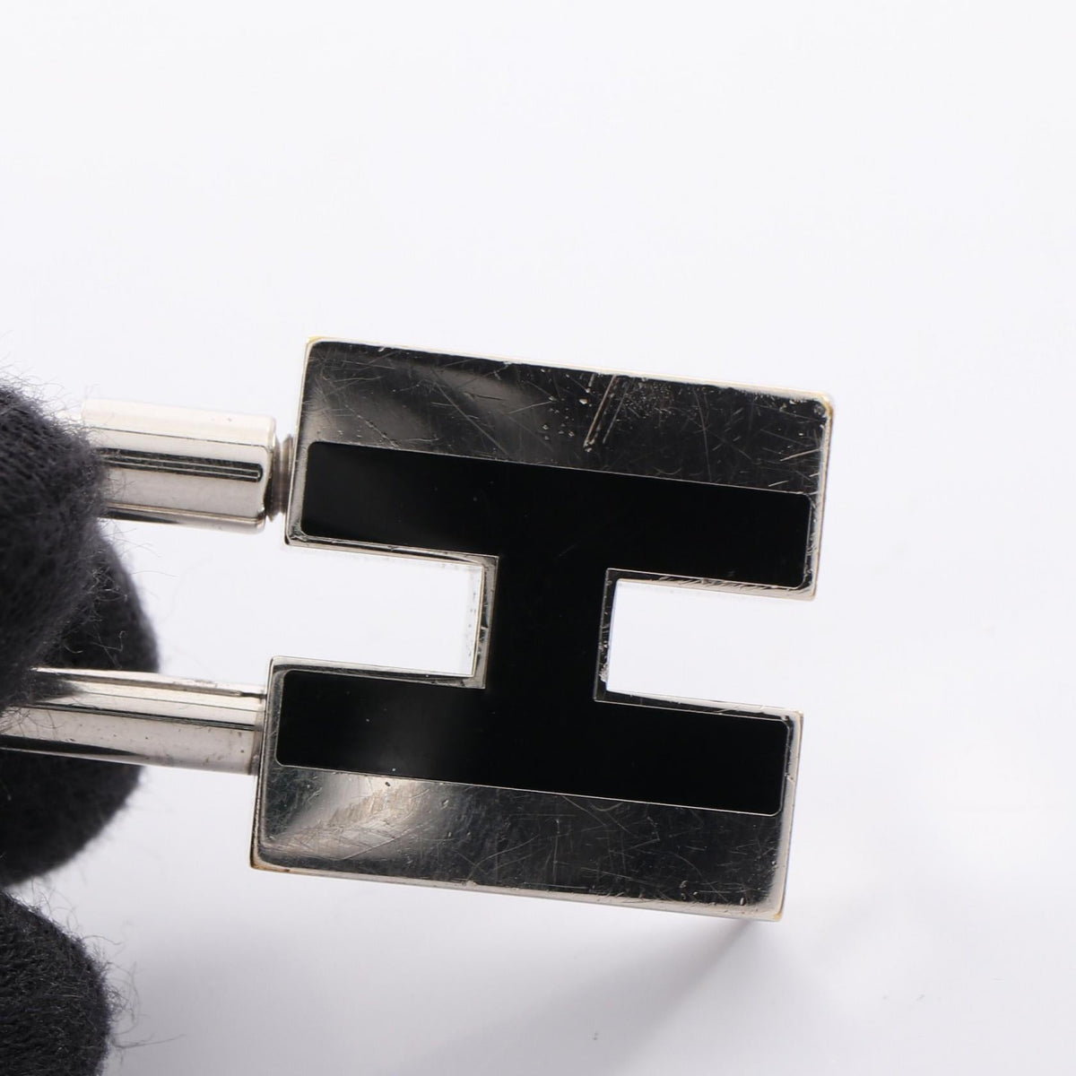 HERMES Cadena charm H motif charm Silver/Black Other metal 2101219760070