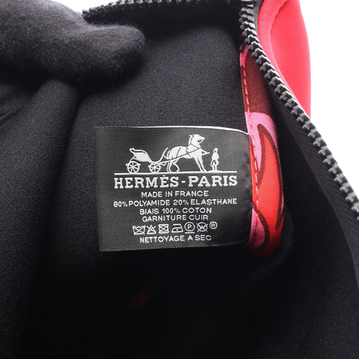 HERMES Neovan MM Pouch Red Other Neoprene 2101220080266