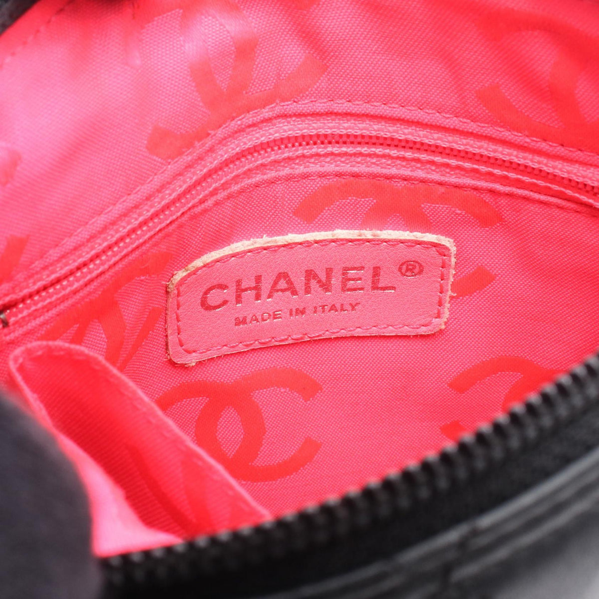 CHANEL Black/White Cambon line leather 2101219812090