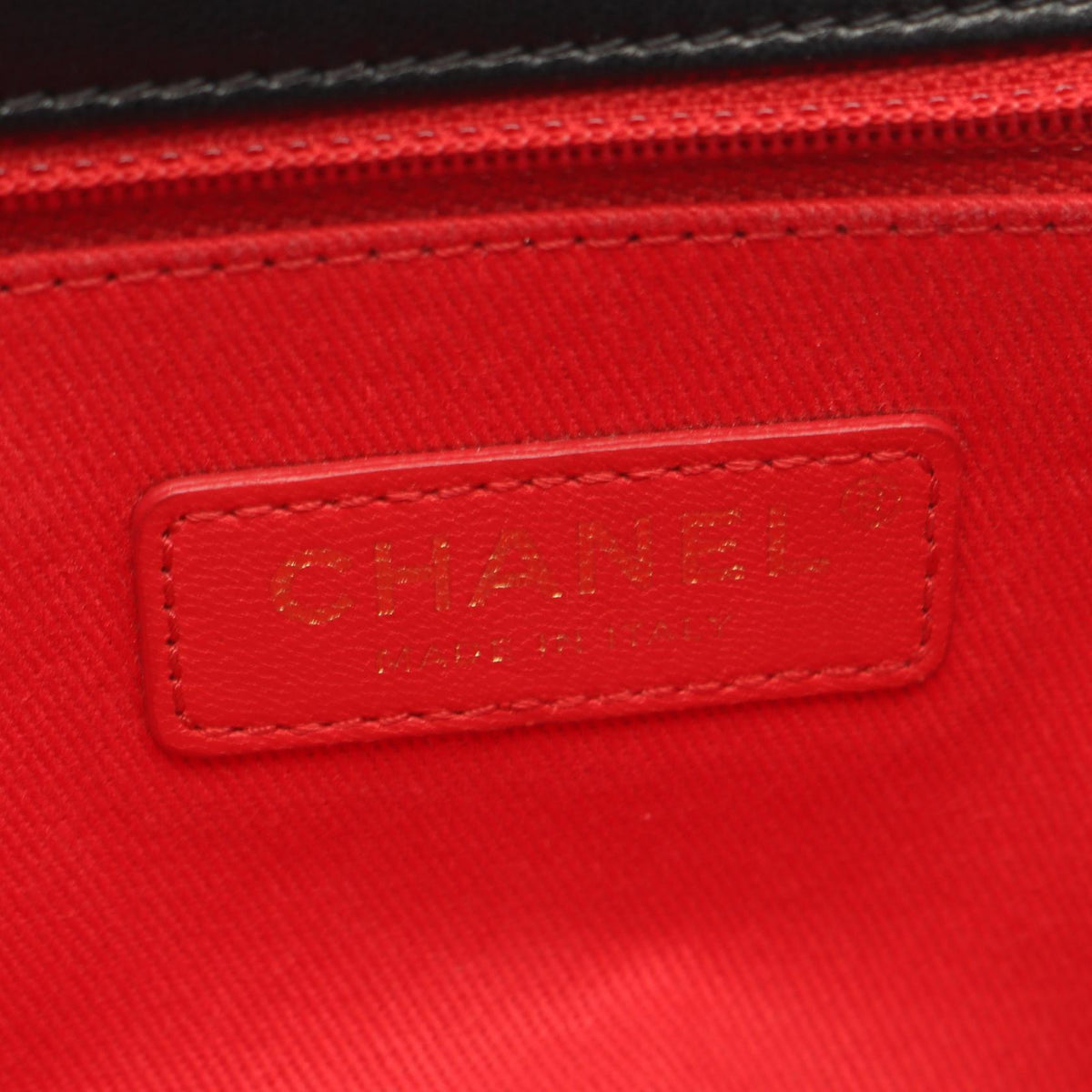 CHANEL Black Matelasse single flap Lambskin (sheep leather) 2101220073862