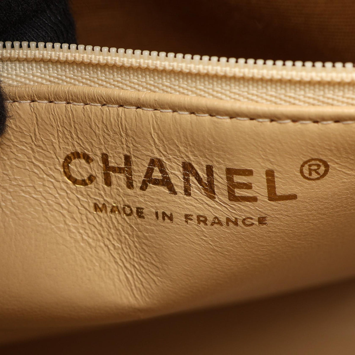 CHANEL Beige Medallion tote Grained Calfskin leather A01804 2101220019952