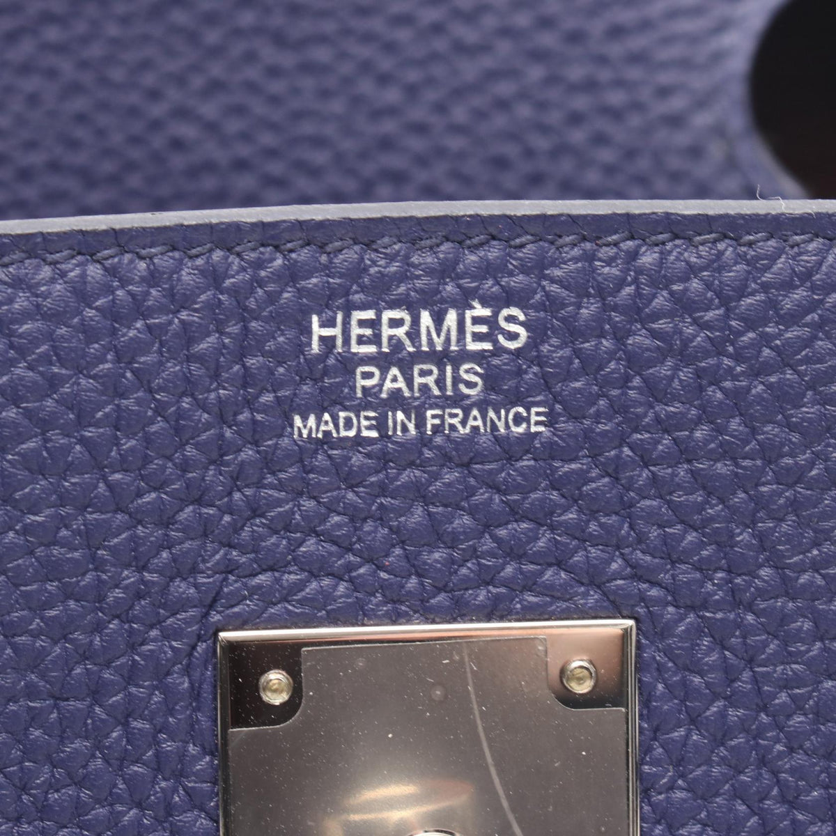 HERMES Birkin 30 Officier HandbagBlue encre Blue encre Blue/Bordeaux Togo leather leather Calfskin (cowhide) Togo leather / Swift leather 2101219591438