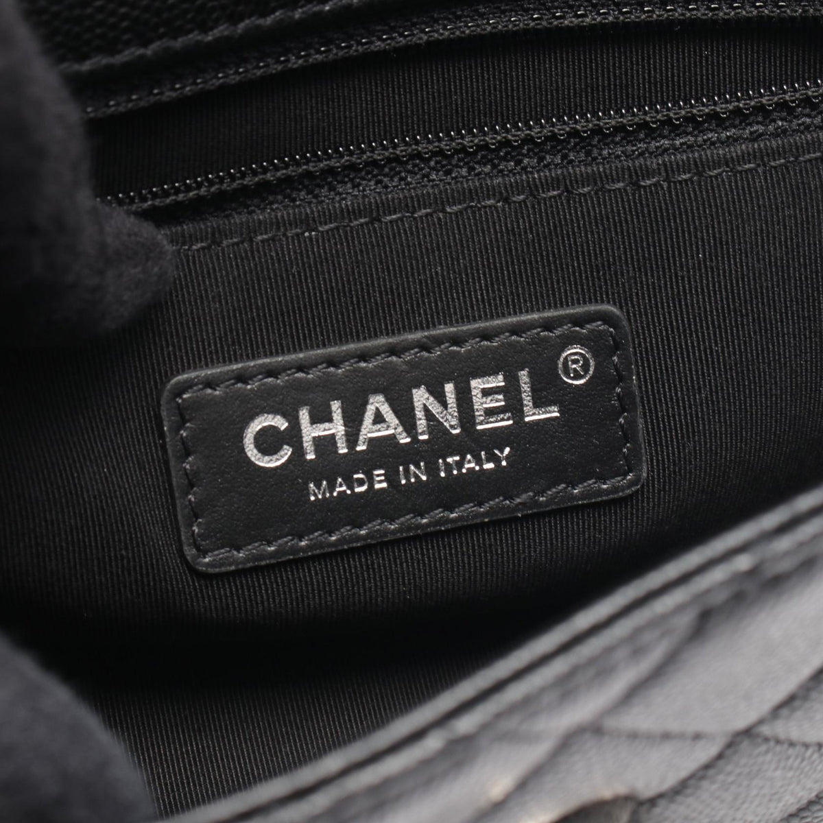 CHANEL Black Matelasse small flap Grained Calfskin leather AS2303 2101220074005
