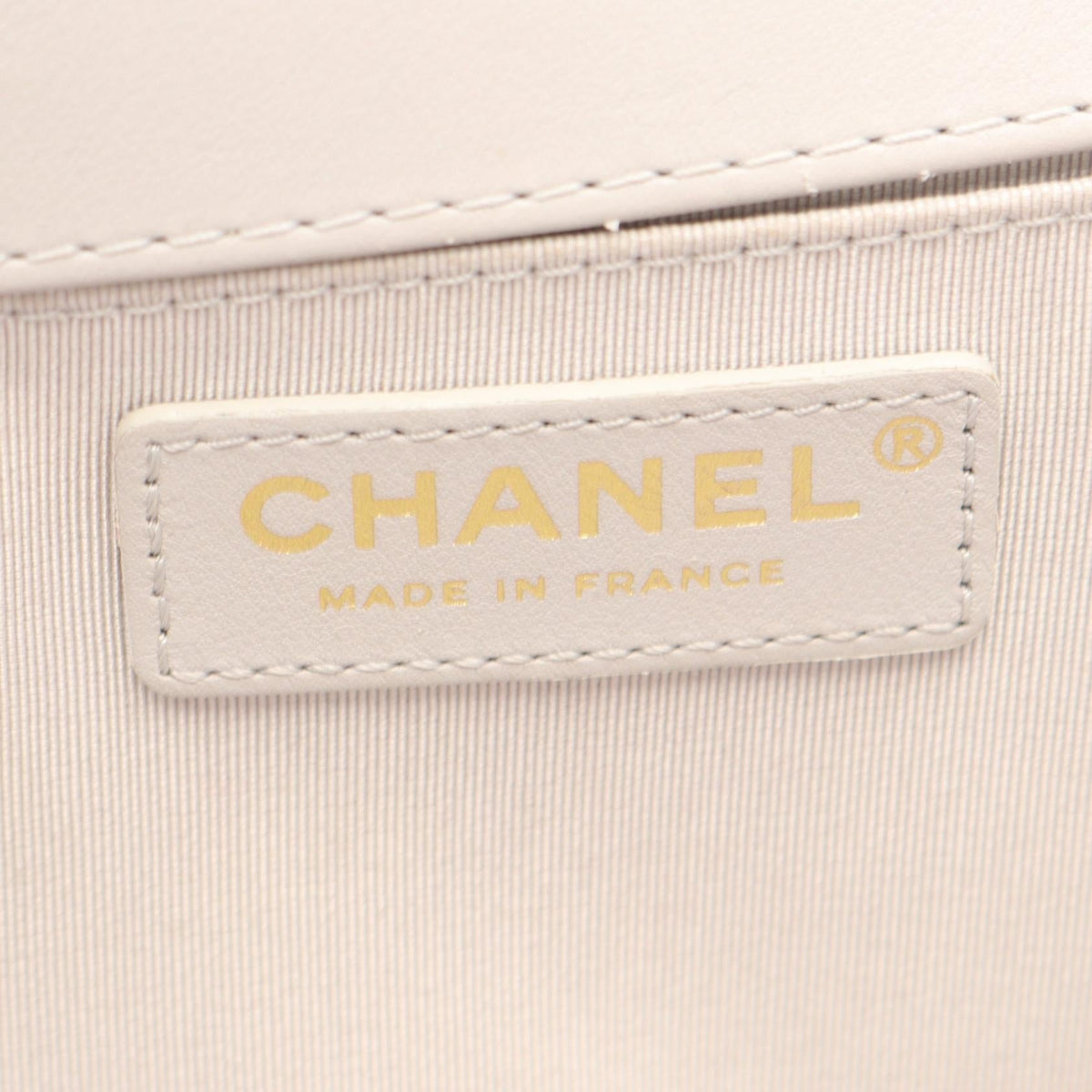 CHANEL Gray Boy chanel Lambskin (sheep leather) A67086 2101219949734