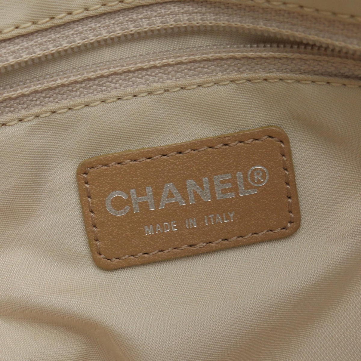 CHANEL Beige New Travel Line MM leather�Nylon canvas A15991 2101220018016