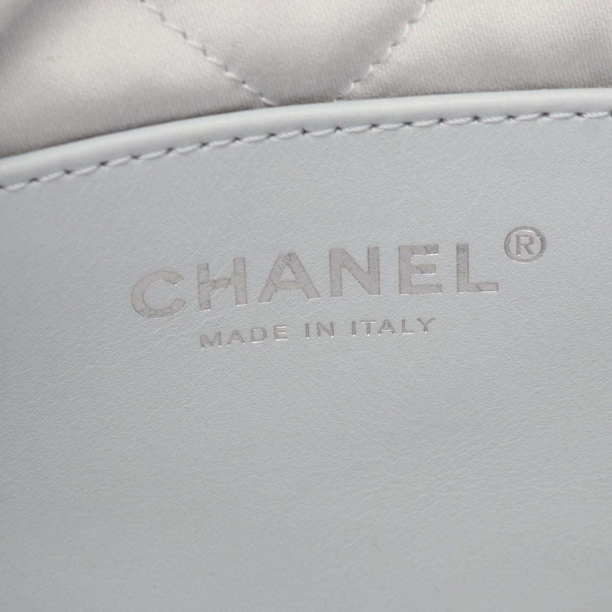 CHANEL Silver CHANEL 22 Mini 2WAY leather 2104102536738