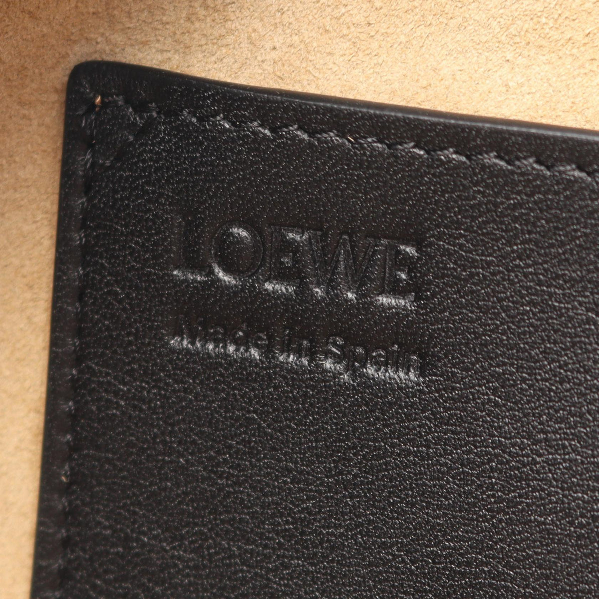 LOEWE Amazona 31 Cropped Bag Shoulder Bag Black leather A039N31X011100 2101220148478