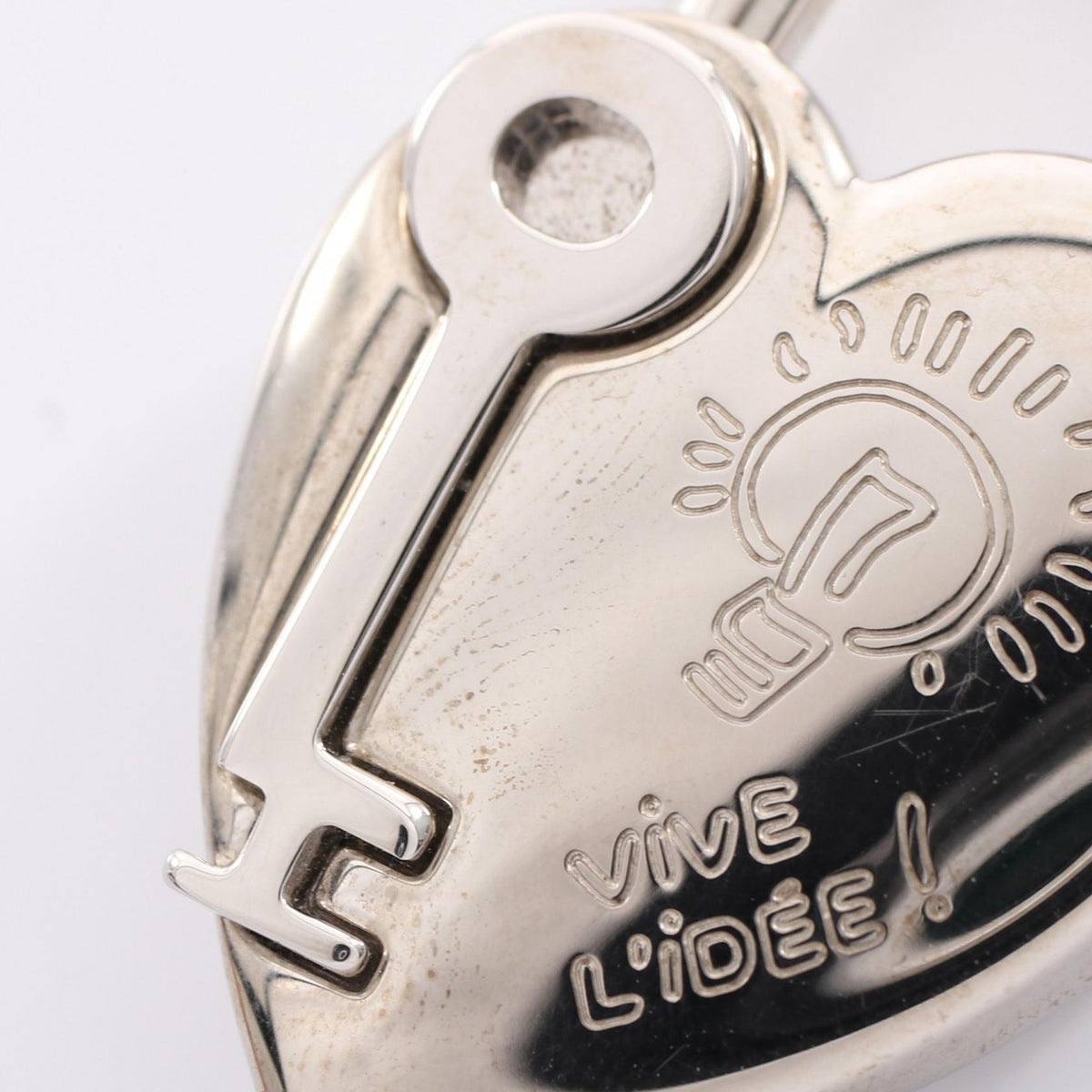 HERMES Cadena Charm ANNEE DE LA FANTAISIE Heart Fantasy 2004 Limited Edition charm Silver Other metal 2120900125172