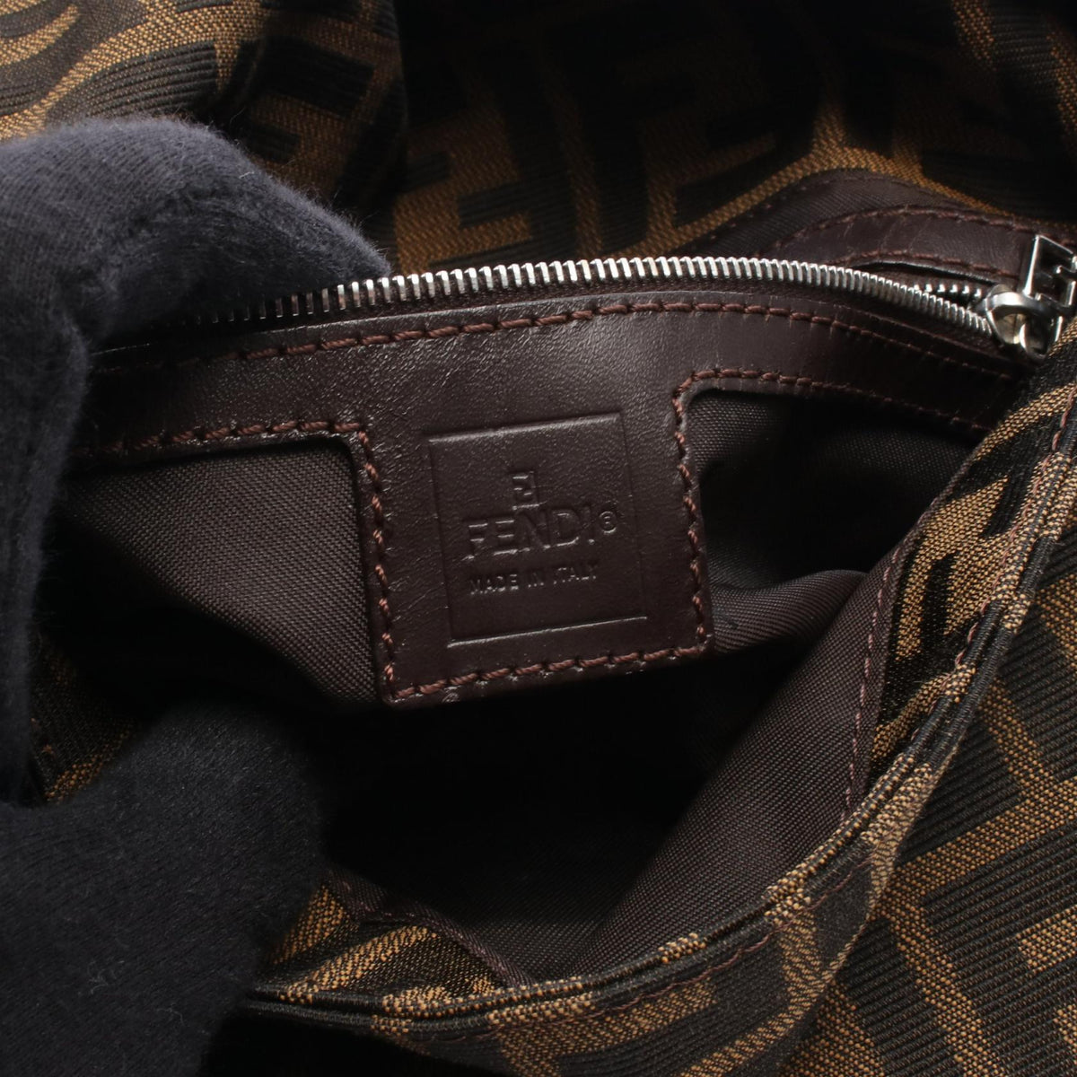 FENDI Mamma bucket Handbag Brown/Black canvas�leather 2101220115869