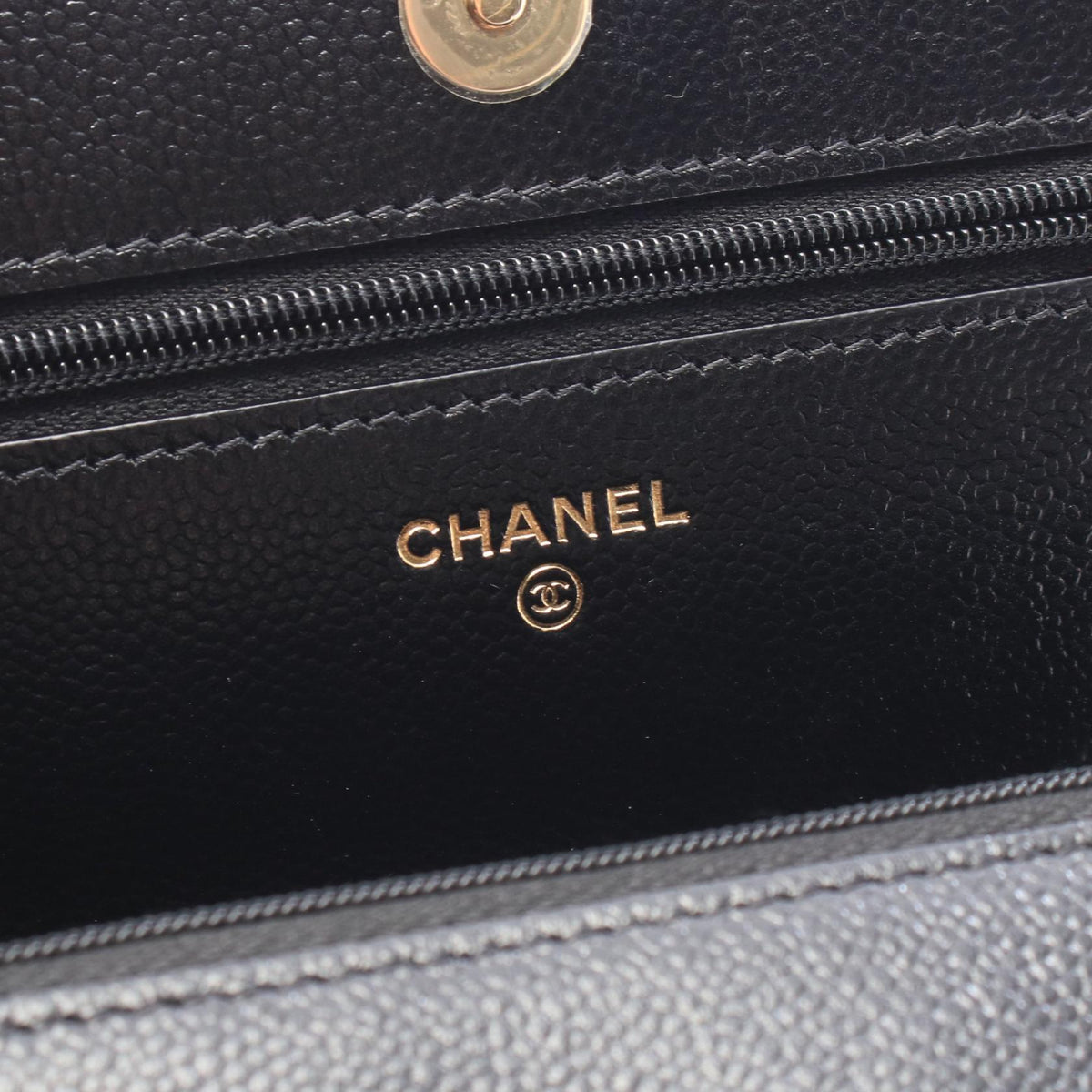 CHANEL Black Matelasse Grained Calfskin leather AP4246 2104102539128
