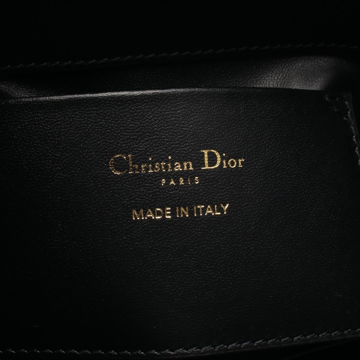 Dior Dior Toujours Vertical Tote Bag Small Macro Cannage 2WAY Handbag Black leather M2835OSNW_M900 2120300060097