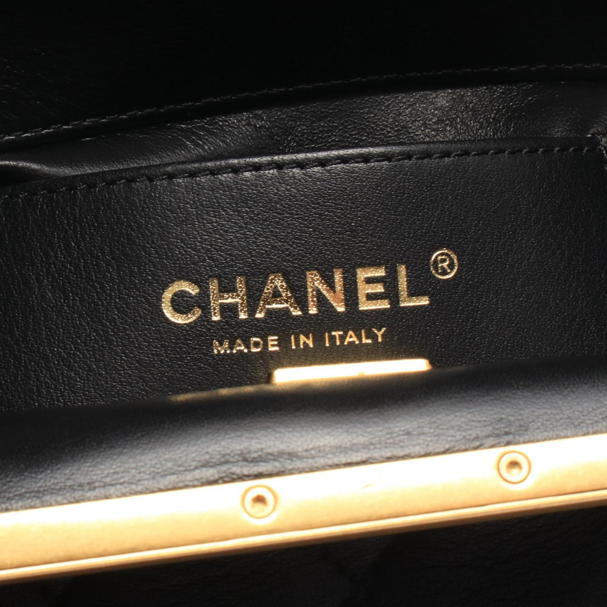 CHANEL Black Matelasse Lambskin (sheep leather) 2106800643831
