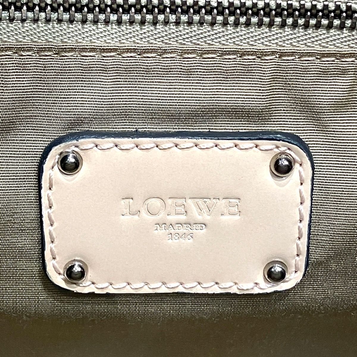 Loewe Amazona 35 Leather Handbag