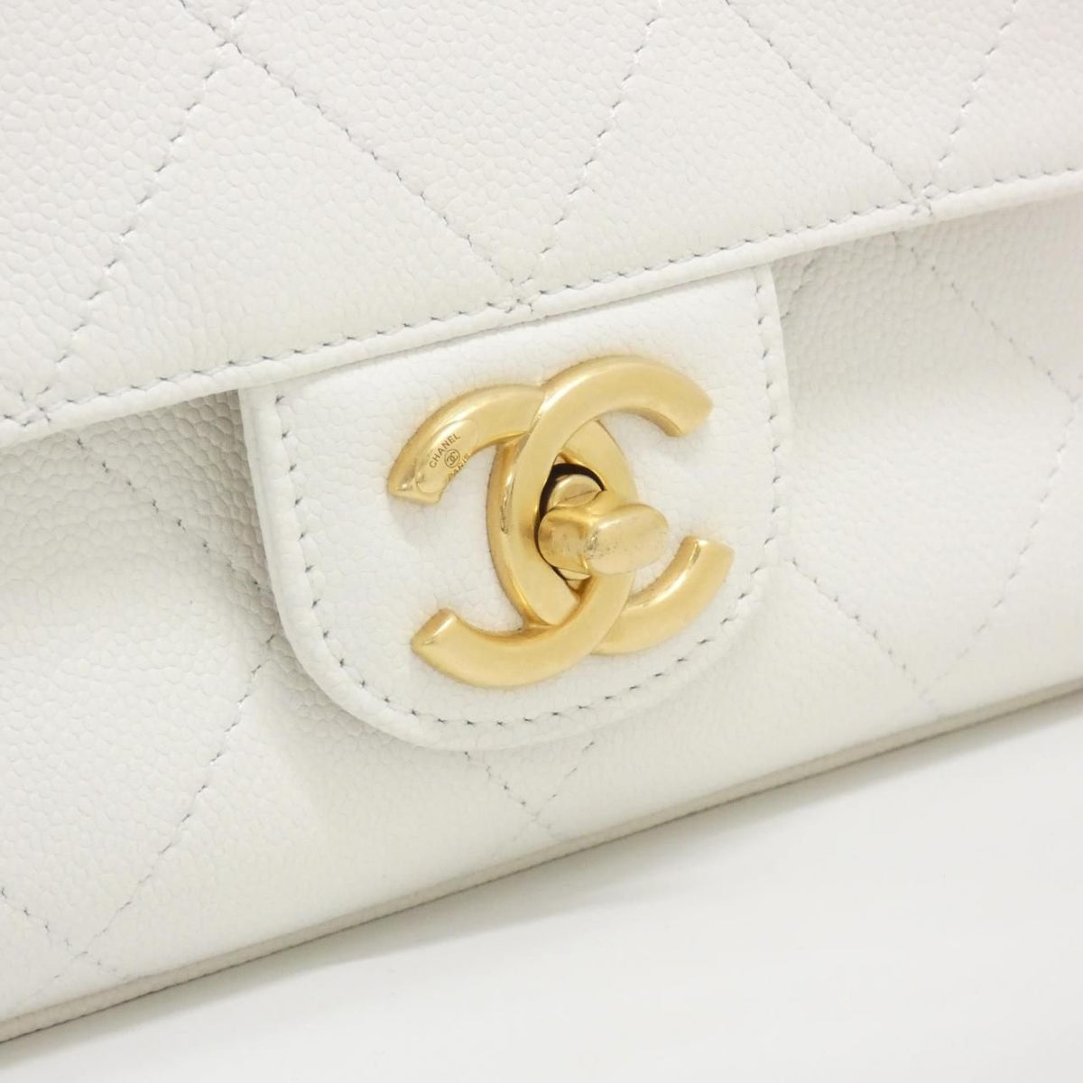 Chanel Caviar Skin Shoulder Bag