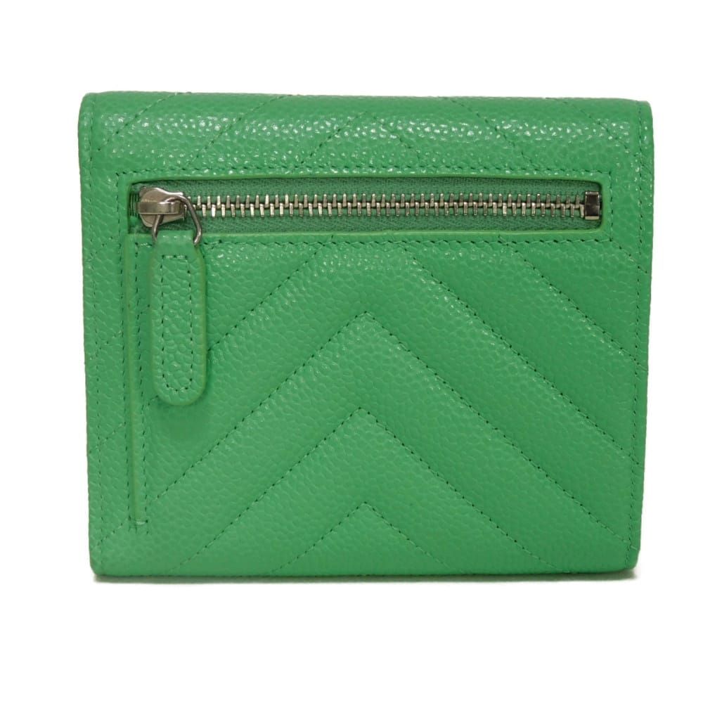 CHANEL Classic Caviar Skin Small Flap Wallet