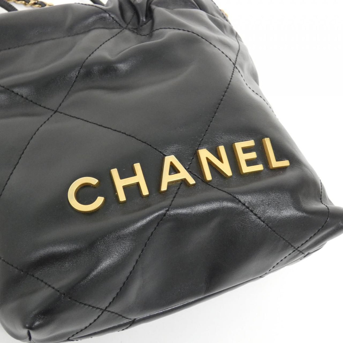 Chanel Chanel 22 Calf Shoulder Bag