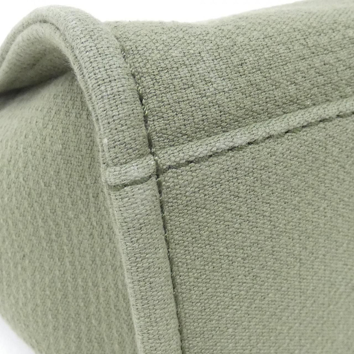 Chanel Deauville Mixed Fiber Tote Bag