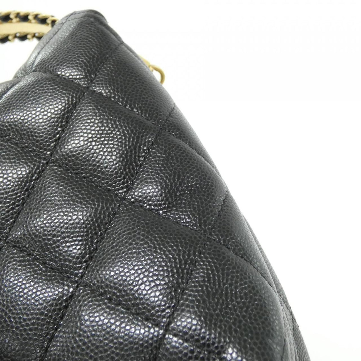 Chanel Caviar Skin Chain Clutch