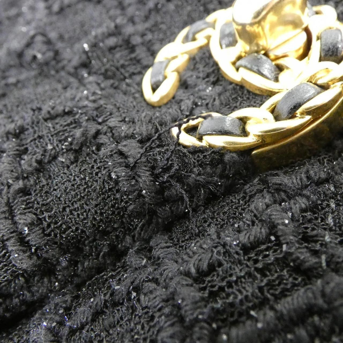Chanel 19 Tweed Shoulder Bag