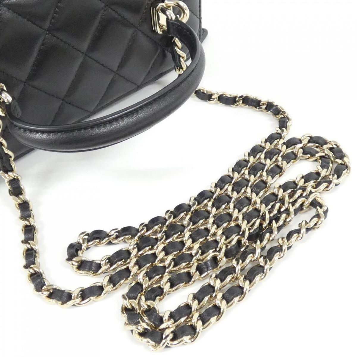 Chanel Leather Shoulder Bag