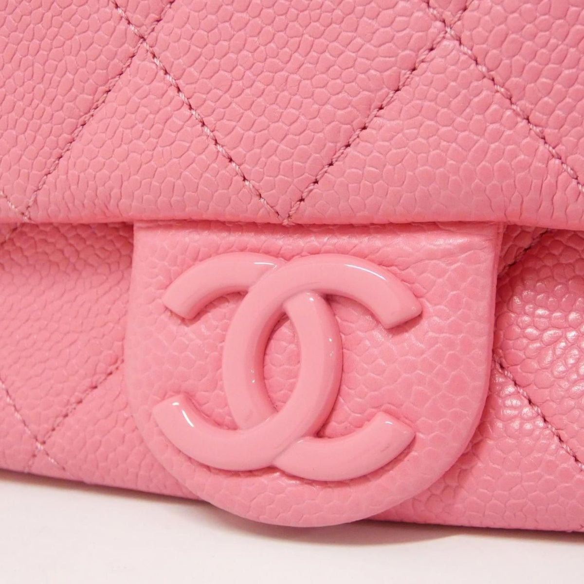 Chanel Caviar Skin Shoulder Bag