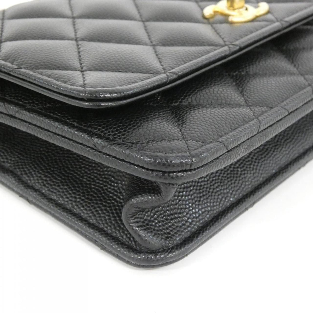 Chanel Caviar Skin Chain Wallet
