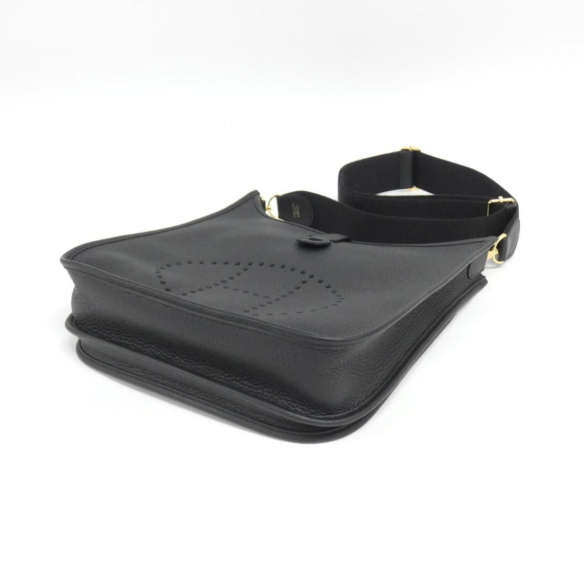 Hermes Evelyne3 PM Taurillon Clemence Shoulder Bag