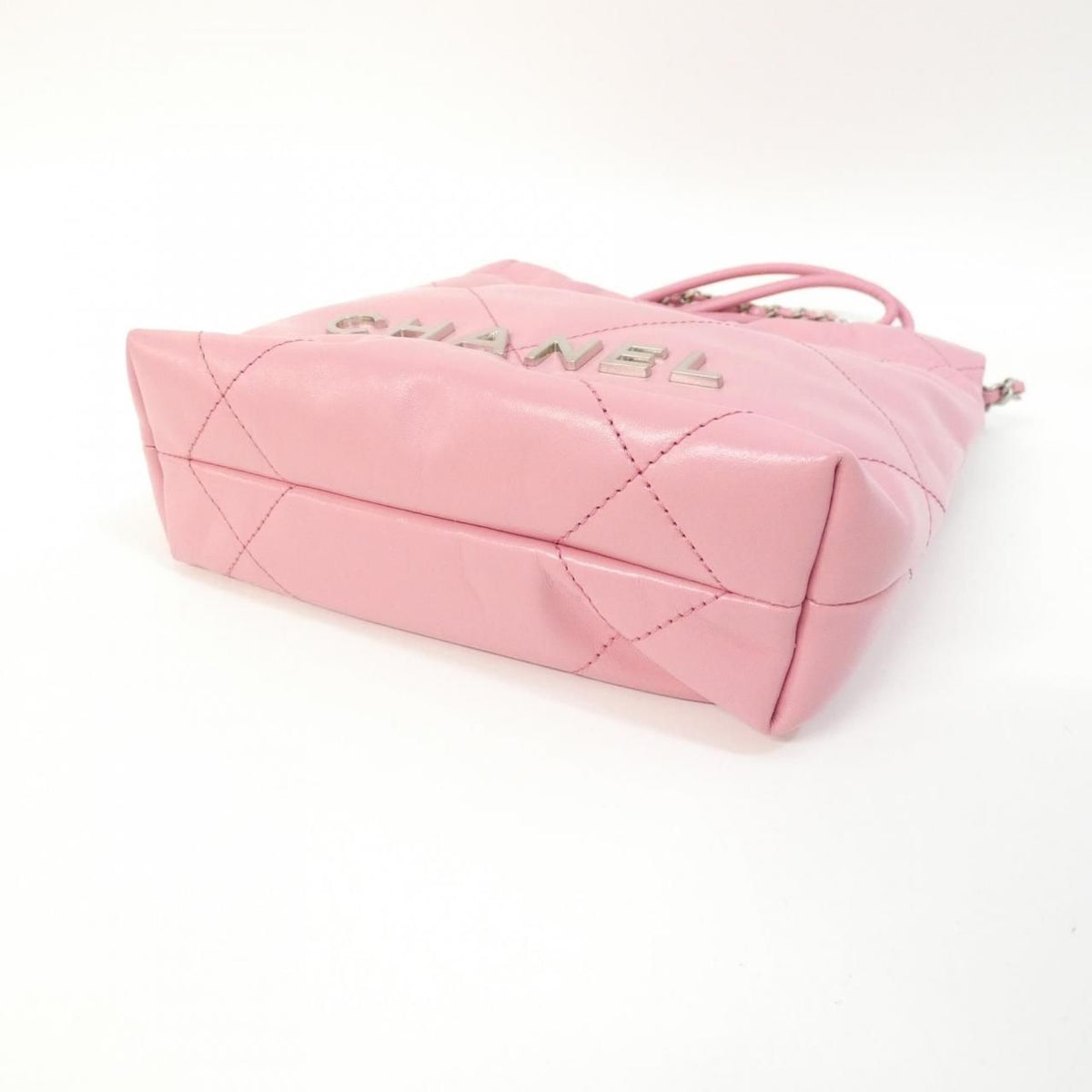 Chanel Chanel 22 Calf Shoulder Bag